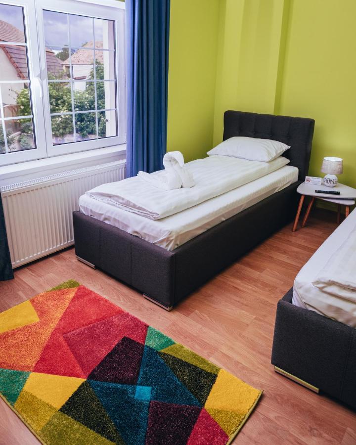 Guitar - Camere De Inchiriat Sibiu Dış mekan fotoğraf