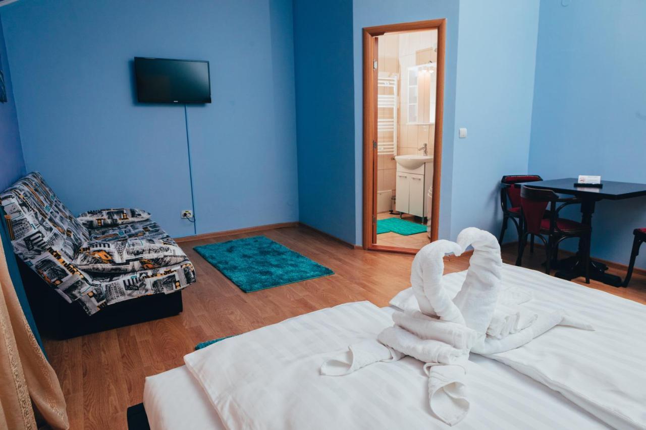 Guitar - Camere De Inchiriat Sibiu Dış mekan fotoğraf